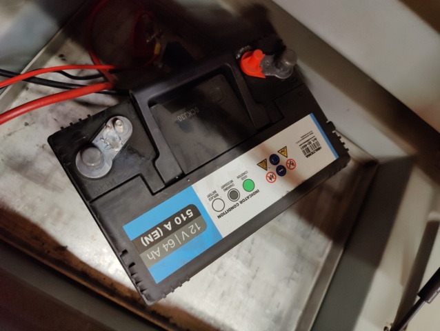 937419-13 Scrubber Comac Media 26