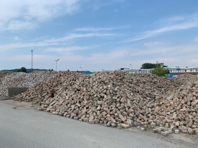 886195-1 Paving stone Unsorted 15 tons