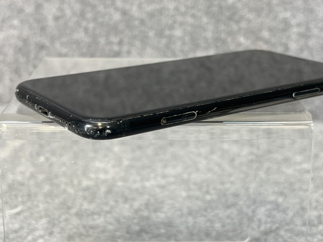 922870-10 Smartphone, Apple iPhone XR, 128GB - Shipping included!