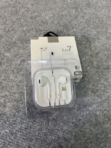 922870-13 Smartphone, Apple iPhone XR, 128GB - Shipping included!