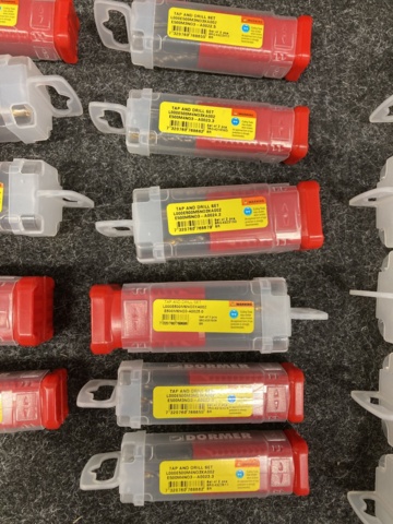 939447-3 Set with drill and tap Dormer