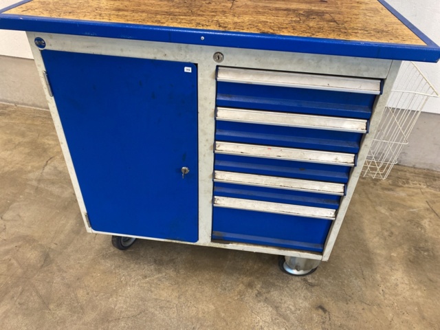 937269-12 Tool trolley