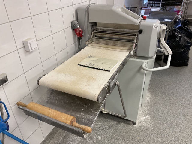 886935-2 Rolling machine Rondo