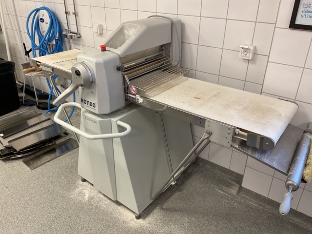 886935-3 Rolling machine Rondo