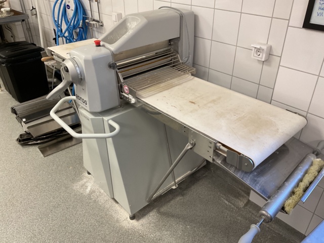 886935-14 Rolling machine Rondo