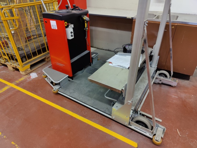 937434-2 Pick truck Ergobjörn 612 AC