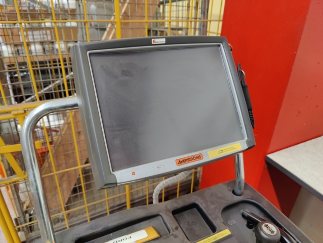 937434-7 Pick truck Ergobjörn 612 AC