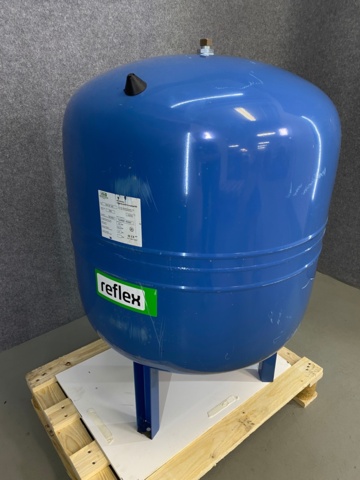 941713-2 Expansion vessel Reflex Refix DE 200