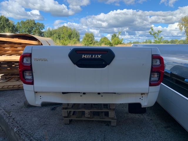 943144-6 Flatbed for Pickup - Toyota Hilux 21/22'