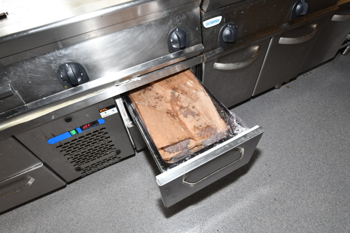 941778-9 Stove, frying table, deep fryer etc