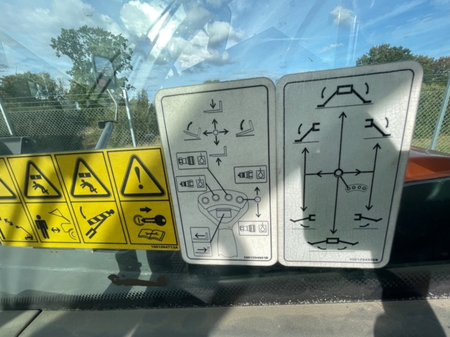 943545-44 Telescopic loader JLG 4017PS -2009