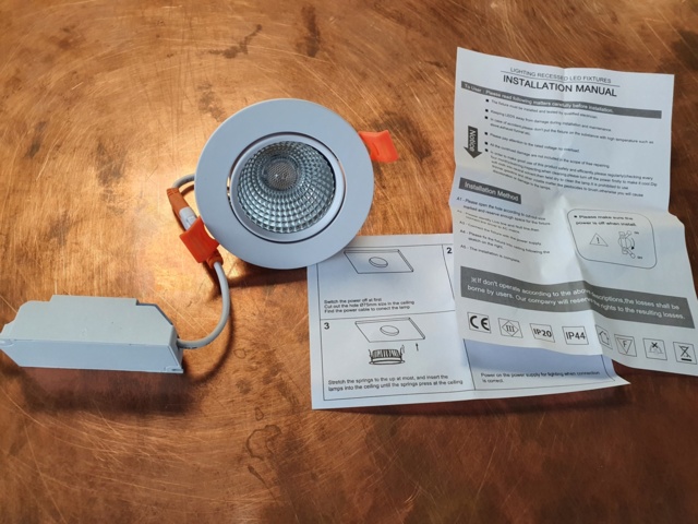 943563-1 20st LED spotlights med transformator, 6W, dimbar - Frakt ingår