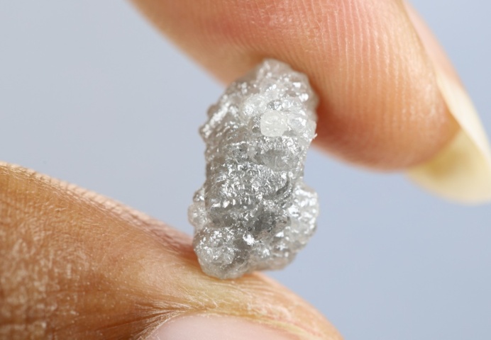 942758-4 Rough diamond approx. 6.20 ct