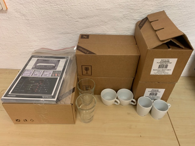 943635-8 Coffee machine - Nespresso Professional Aguila