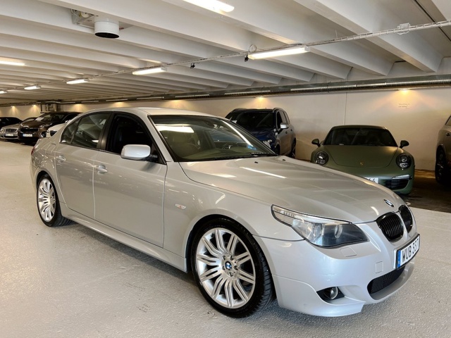 928039-2 BMW 525i Sedan Automatic, 218hp, 2005