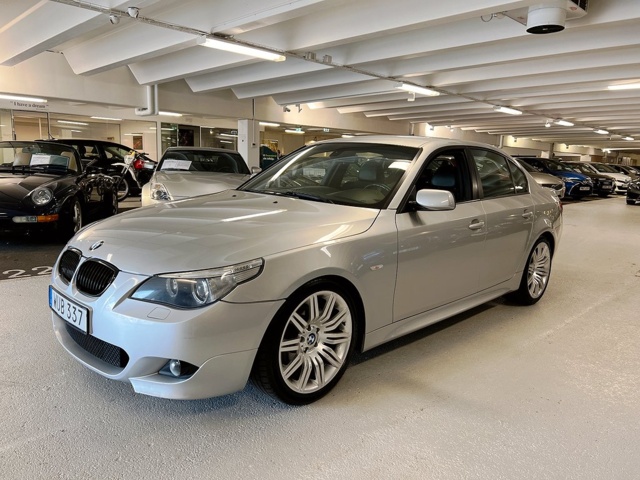 928039-1 BMW 525i Sedan Automatic, 218hp, 2005