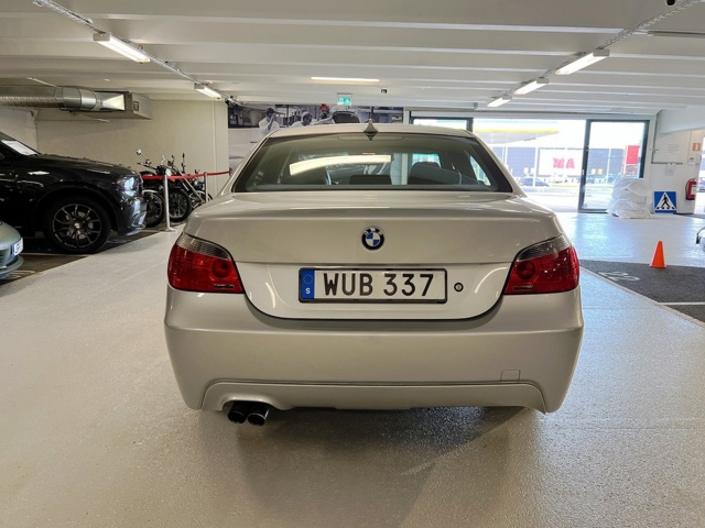 928039-4 BMW 525i Sedan Automatic, 218hp, 2005