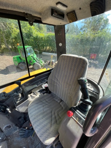 906871-21 Compact mini excavator Volvo ECR40D, 2017