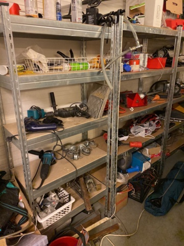 920525-4 Spare parts warehouse of mixed compote and storage shelves
