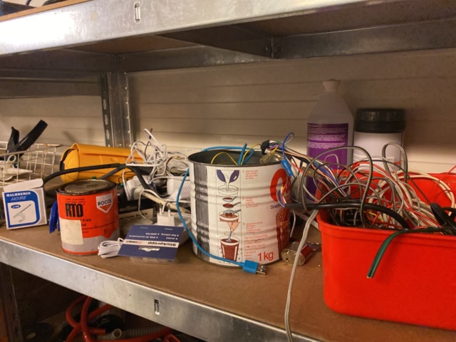 920525-15 Spare parts warehouse of mixed compote and storage shelves