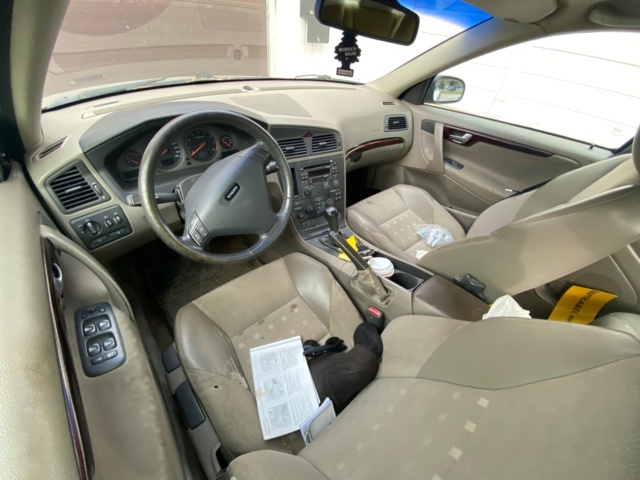 920539-11 Volvo S60 2.4 - 2001