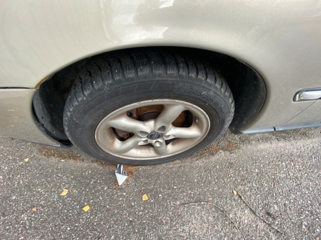 920539-15 Volvo S60 2.4 - 2001