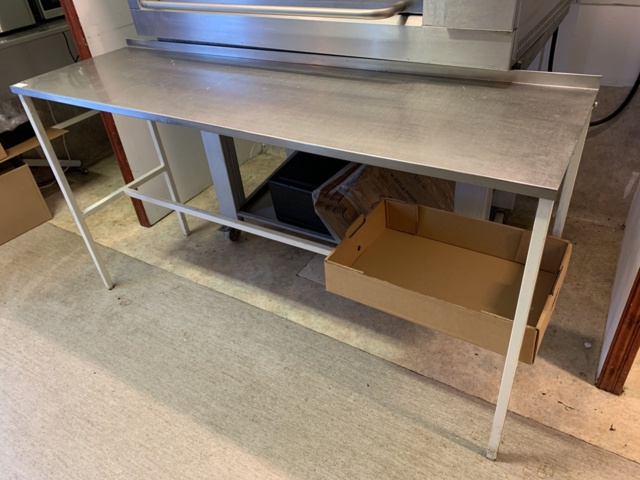 810112-3 Stainless steel workbench