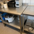 810146-1 Work bench in stainless steel with folded back edge and lower shelf