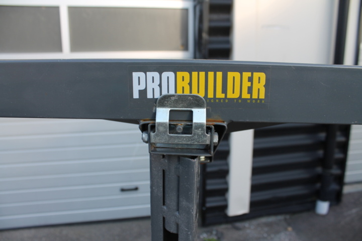 473220-3 Gypsum board lift