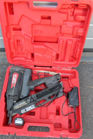 473257-1 Senco SGT90i Nail Gun