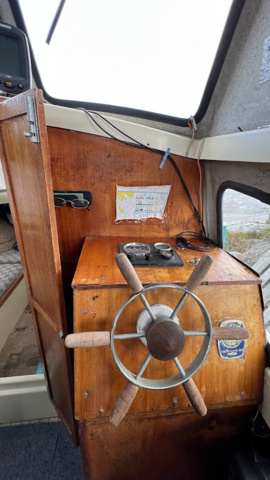 944962-13 Boat Fjord 21 Cabin