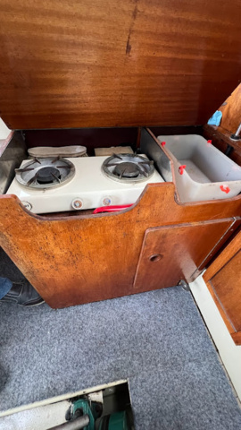 944962-19 Boat Fjord 21 Cabin