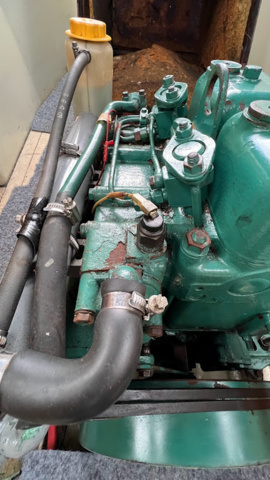 944962-27 Boat Fjord 21 Cabin