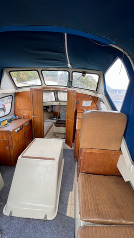 944962-34 Boat Fjord 21 Cabin