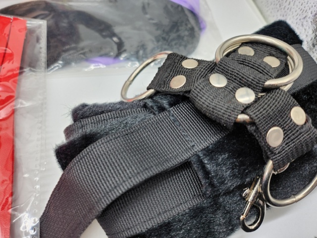 945008-15 Large BDSM/bondage kit- Free shipping