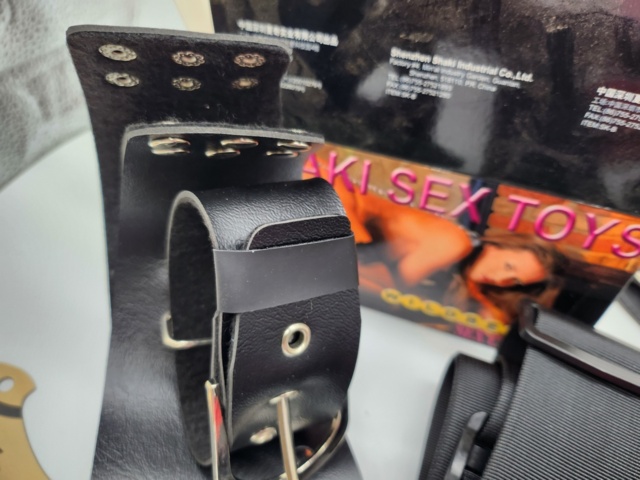 945010-2 Large BDSM/bondage kit- Free shipping