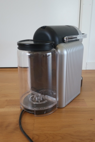 945015-10 Coffee machine (capsule) - Nespresso Pro 9737G