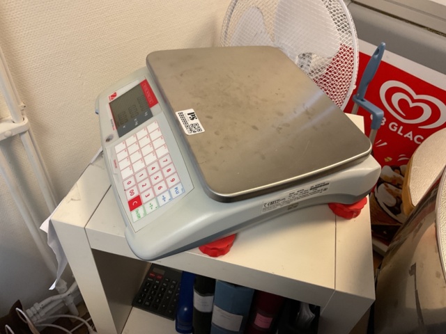 886999-6 Digital våg   Ohaus   100g - 15kg