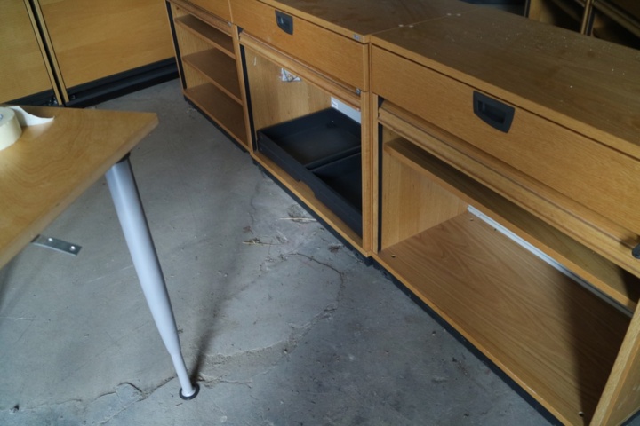 887022-4 Low cabinet Kinnarps