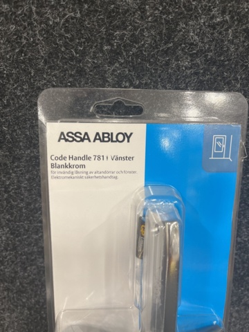 945039-2 Code handle for patio door Assa 7811 left bright chrome