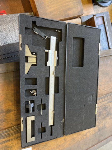 921213-7 Measuring tools, micrometers, watches Mitutoyo, Mahr etc