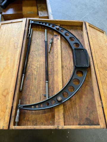 921213-8 Measuring tools, micrometers, watches Mitutoyo, Mahr etc