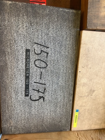 921213-12 Measuring tools, micrometers, watches Mitutoyo, Mahr etc