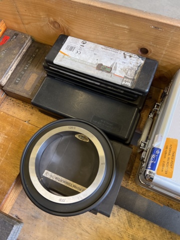 921213-20 Measuring tools, micrometers, watches Mitutoyo, Mahr etc