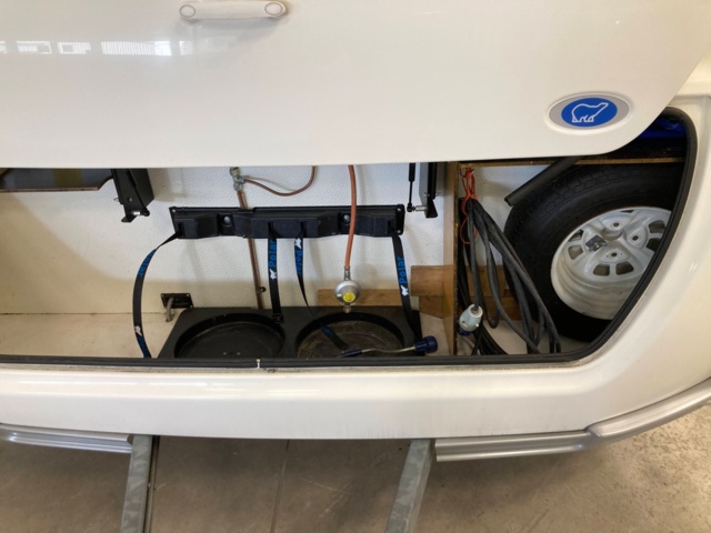 943829-7 Caravan Polar 620