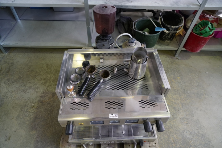 894180-13 Espresso machine BRASILIA 2 taps with grinder