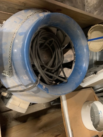 940120-6 Ceiling fan Fläkt Woods STEF-1-104-1-1-5, duct fan and mixed ventilation