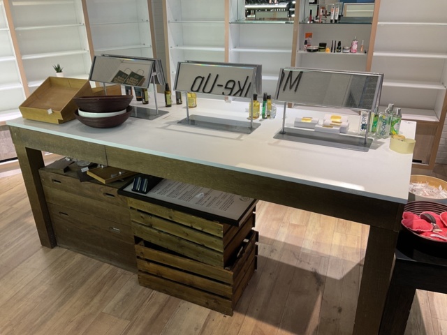 887028-2 Dressing table with 6 mirrors