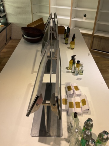 887028-4 Dressing table with 6 mirrors