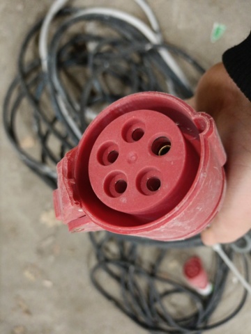 940152-3 Three splice cables 16-A